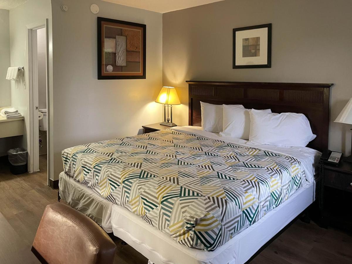 Suites Wytheville Va Bagian luar foto